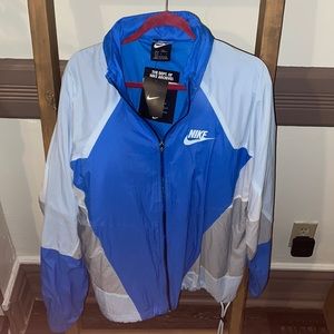 Nike Windbreaker